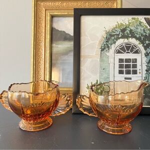 •Vintage New Martinsville radiance amber depression creamer/sugar bowl set•